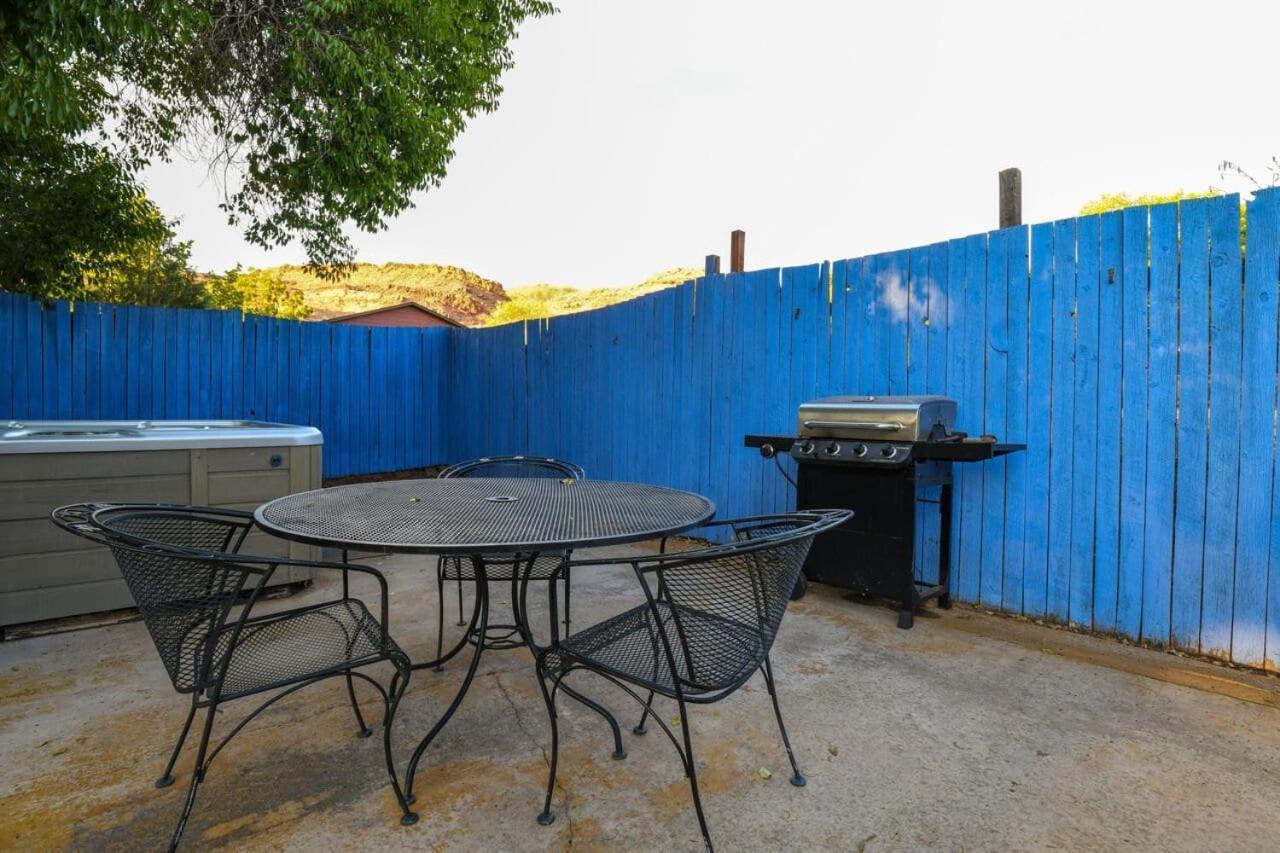 Cozy Adventure Pad Near Downtown - Rose Tree 2 Villa Moab Exterior photo