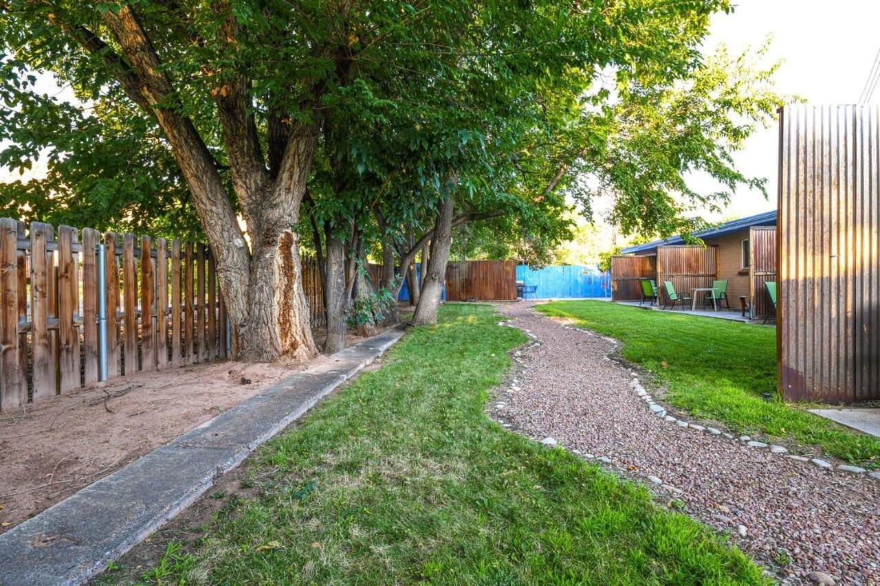 Cozy Adventure Pad Near Downtown - Rose Tree 2 Villa Moab Exterior photo