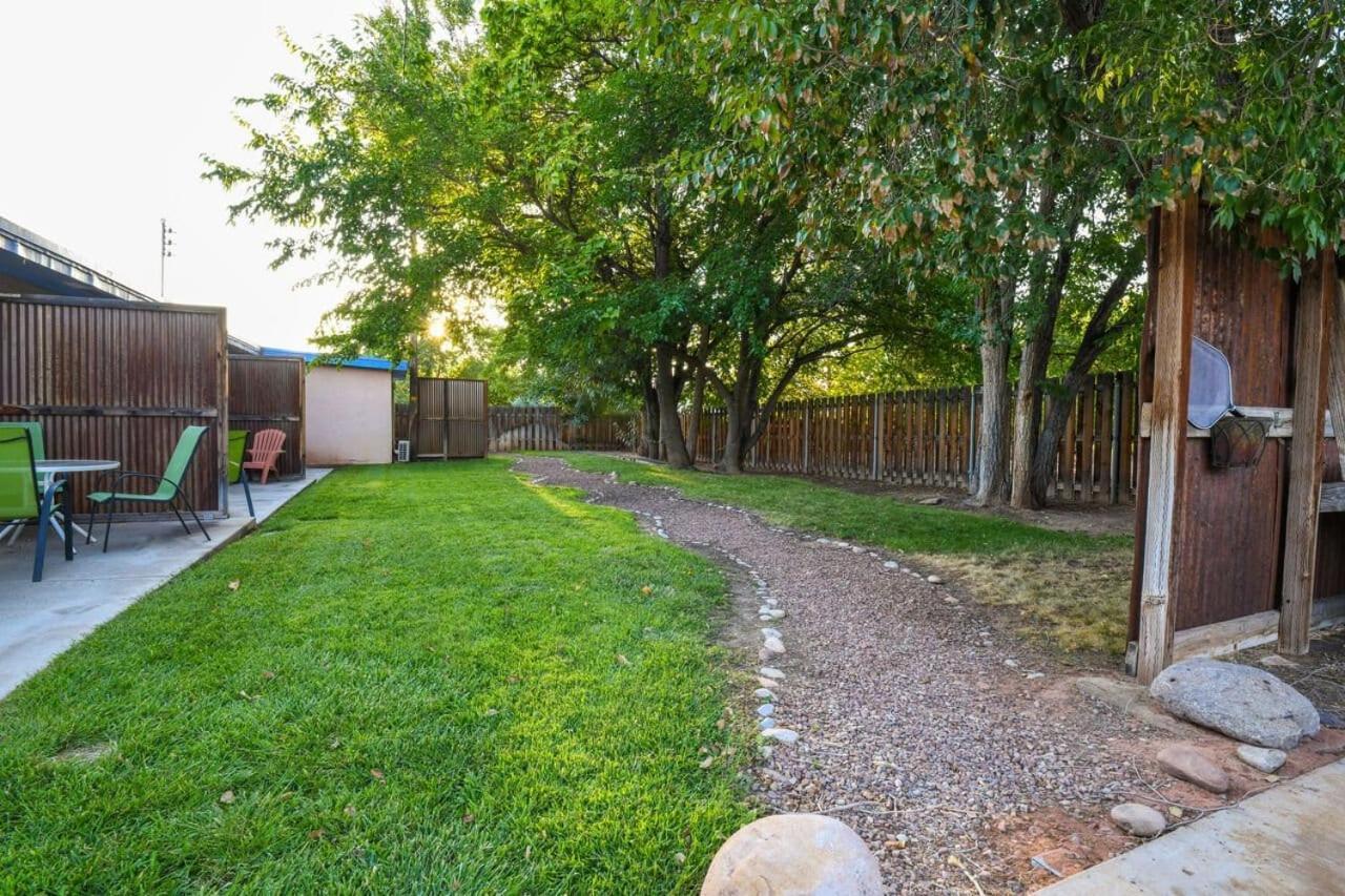 Cozy Adventure Pad Near Downtown - Rose Tree 2 Villa Moab Exterior photo